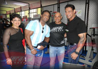 Celebrity & Fan Pose