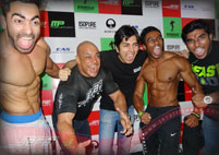 Celebrity & Fan Pose