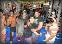 Celebrity & Fan Pose
